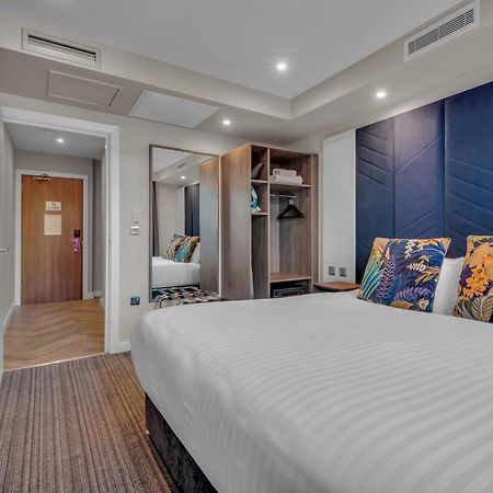Roomzzz Leeds City Εξωτερικό φωτογραφία
