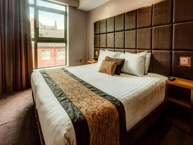 Roomzzz Leeds City Εξωτερικό φωτογραφία
